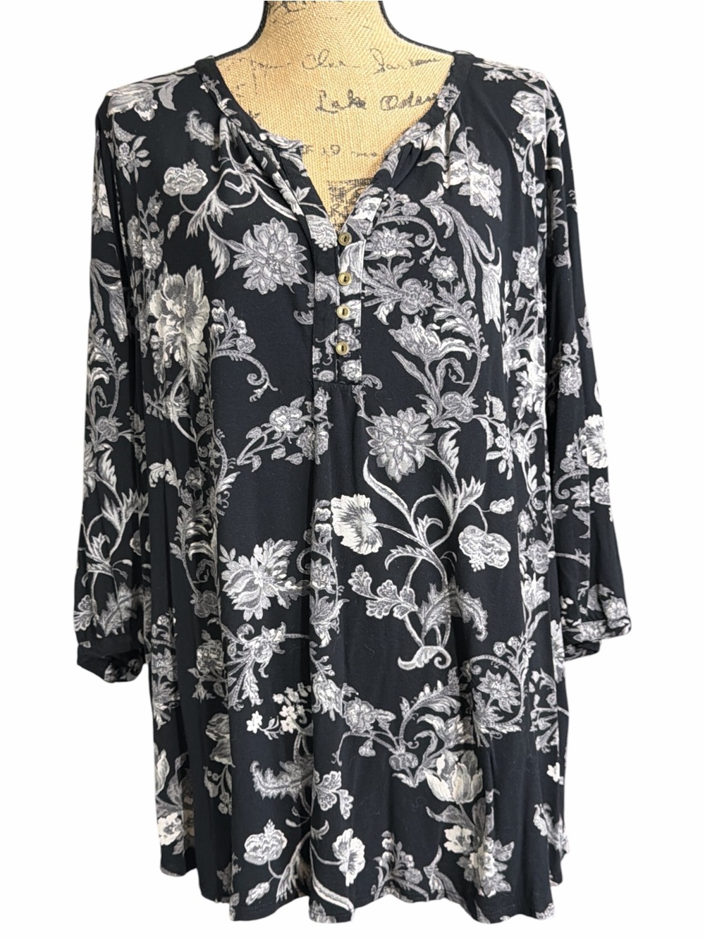Lucky Brand Black Floral Button-Front Women's Tunic Top EC  size 3X